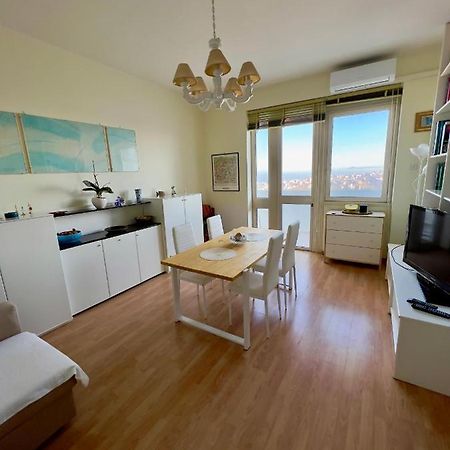 Panoramico Appartamento Vista Mare リミニ エクステリア 写真